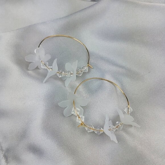 Boho Floral Earring - 1 - Picture 2 of 2